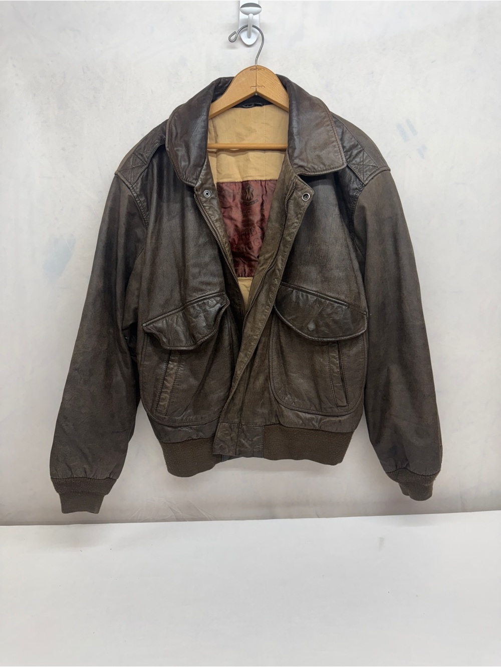 Men's Brown Leather Bomber Jacket - Classic Field Style